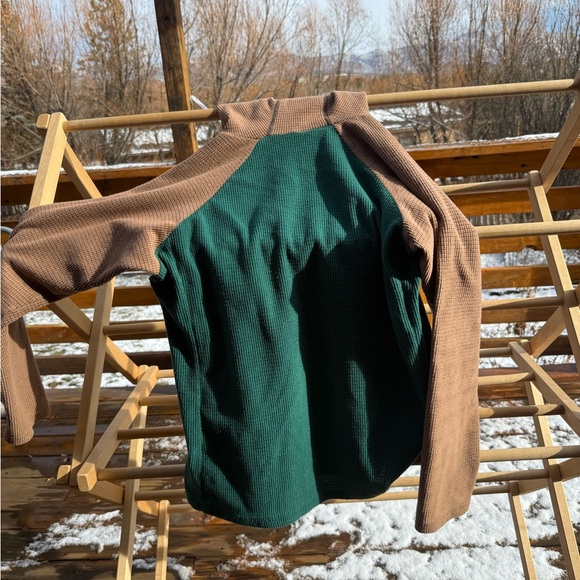 Melanzana Sweater - Picture 3 of 4